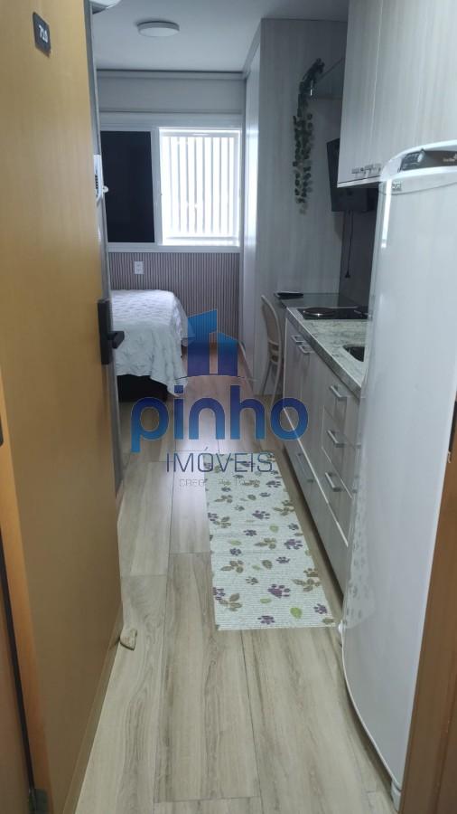 Apartamento para Locação, em Salvador, bairro Amaralina, 1 dormitório, 1 banheiro, 1 vaga