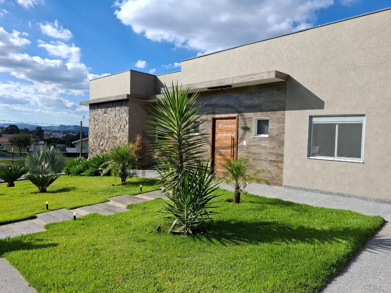Casa em Condomínio