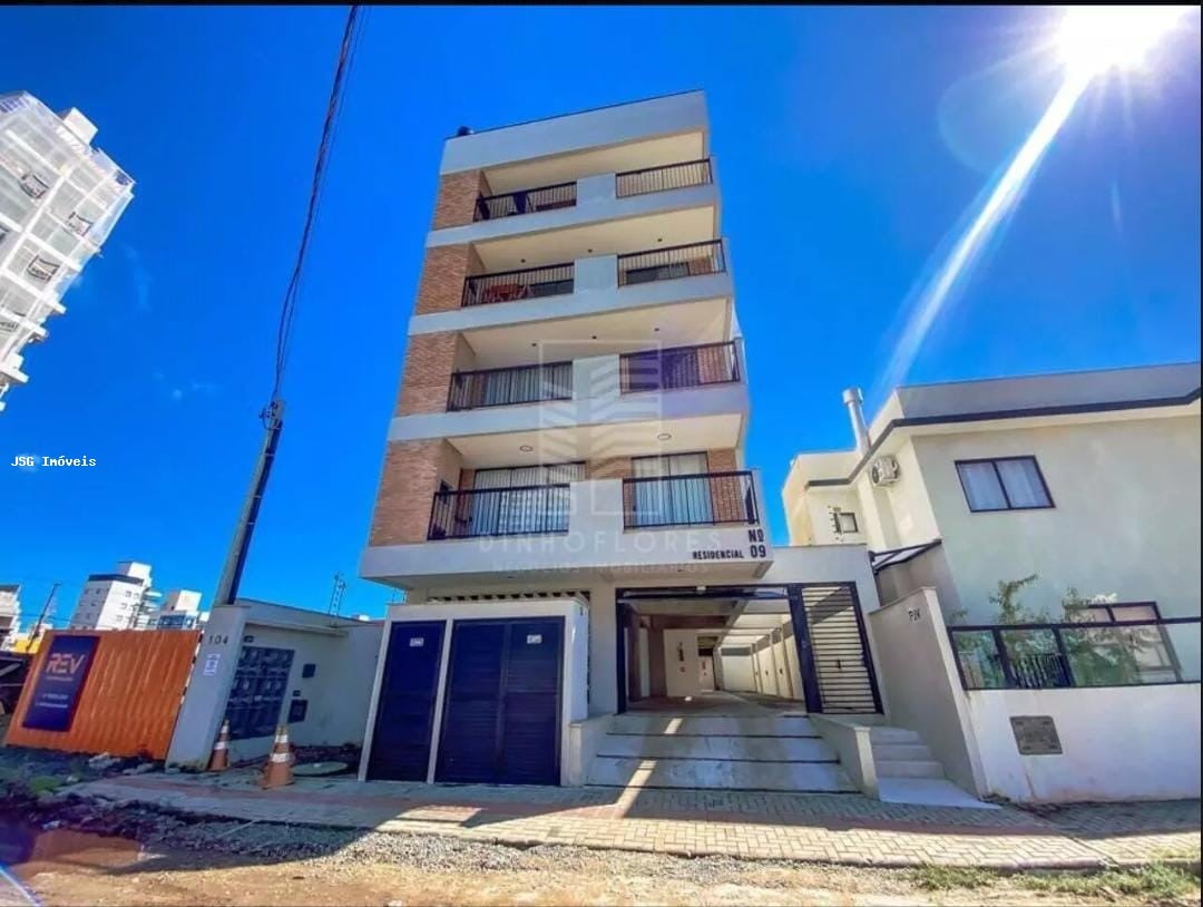 Apartamento para Venda, em Balneário Piçarras, bairro ., 2 dormitórios, 2 banheiros, 1 suíte, 1 vaga