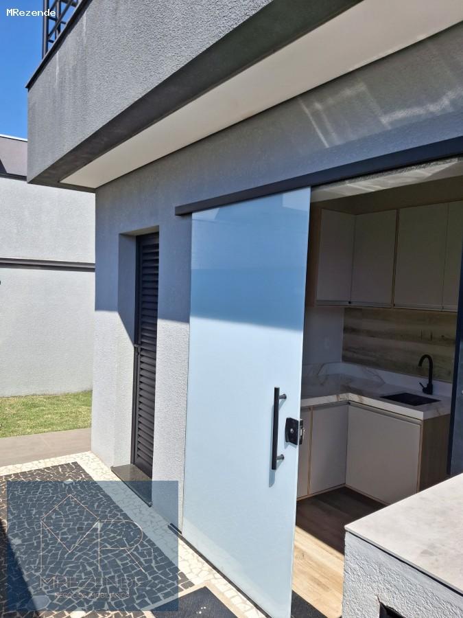 Lavanderia acesso externo e interno