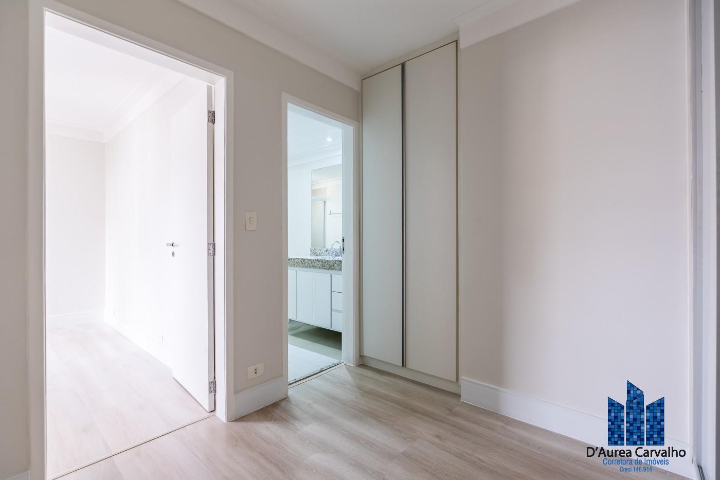 Corredor Interno com Roupeiro