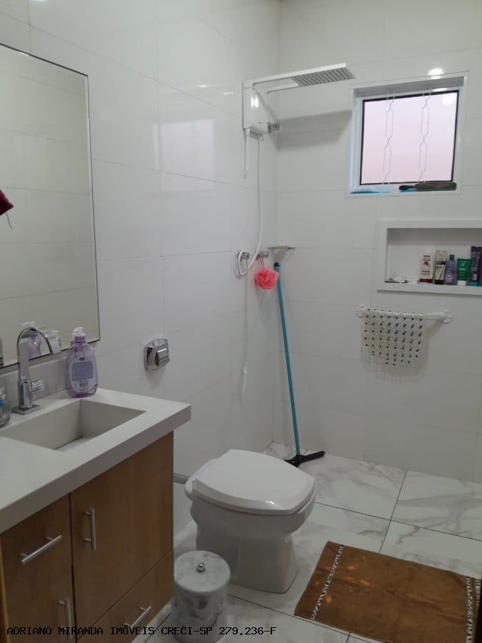 BANHEIRO