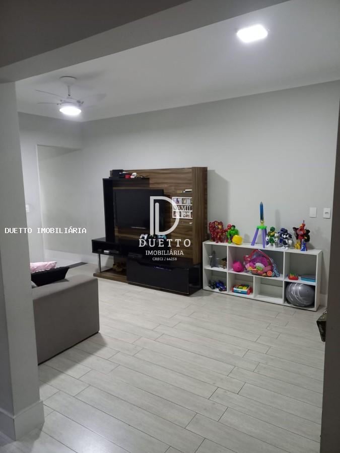 Casa para Venda, em Indaiatuba, bairro Parque das Nações, 3 dormitórios, 3 banheiros, 1 suíte, 2 vagas