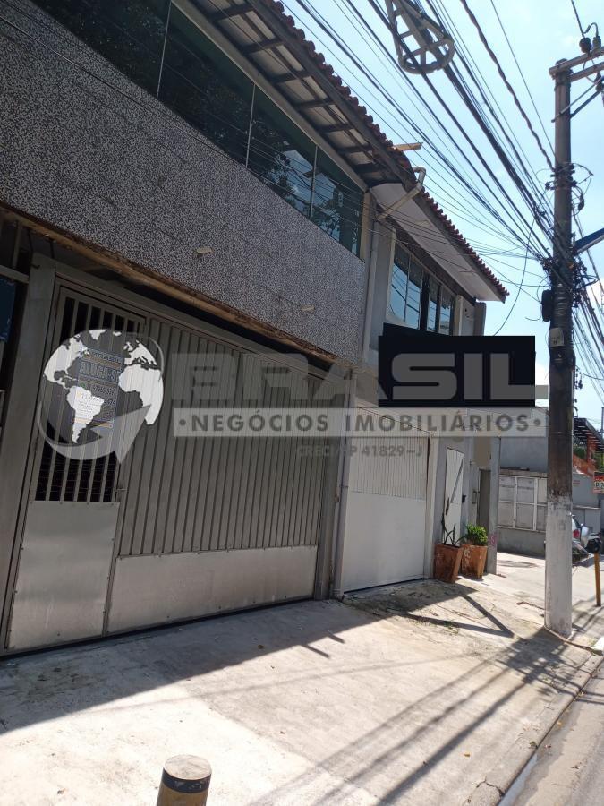 Sobrado para Locação, em Taboão da Serra, bairro Jardim América, 3 dormitórios, 1 banheiro, 1 suíte, 3 vagas