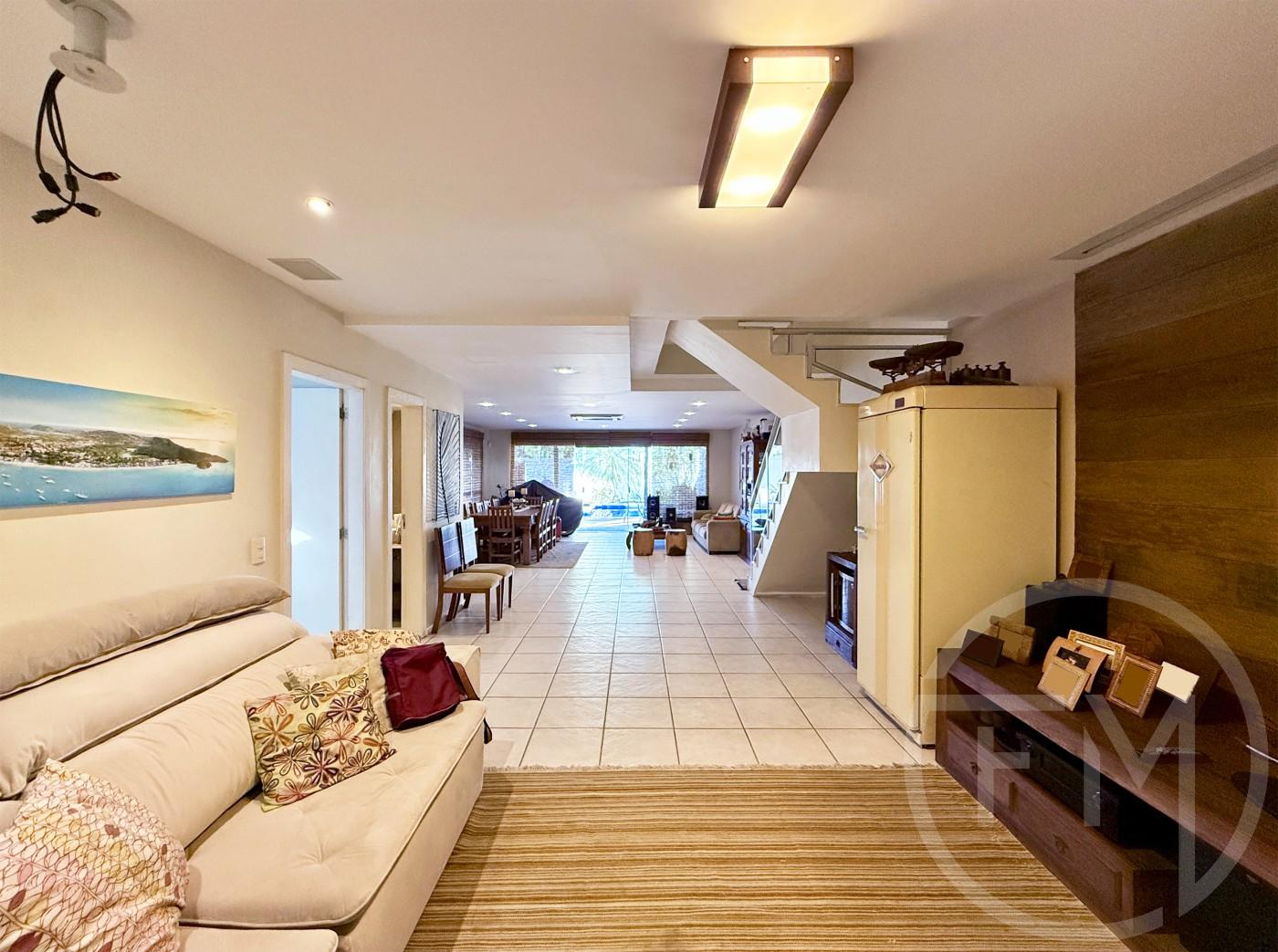 Sala da casa  venda no condomnio Portofino
