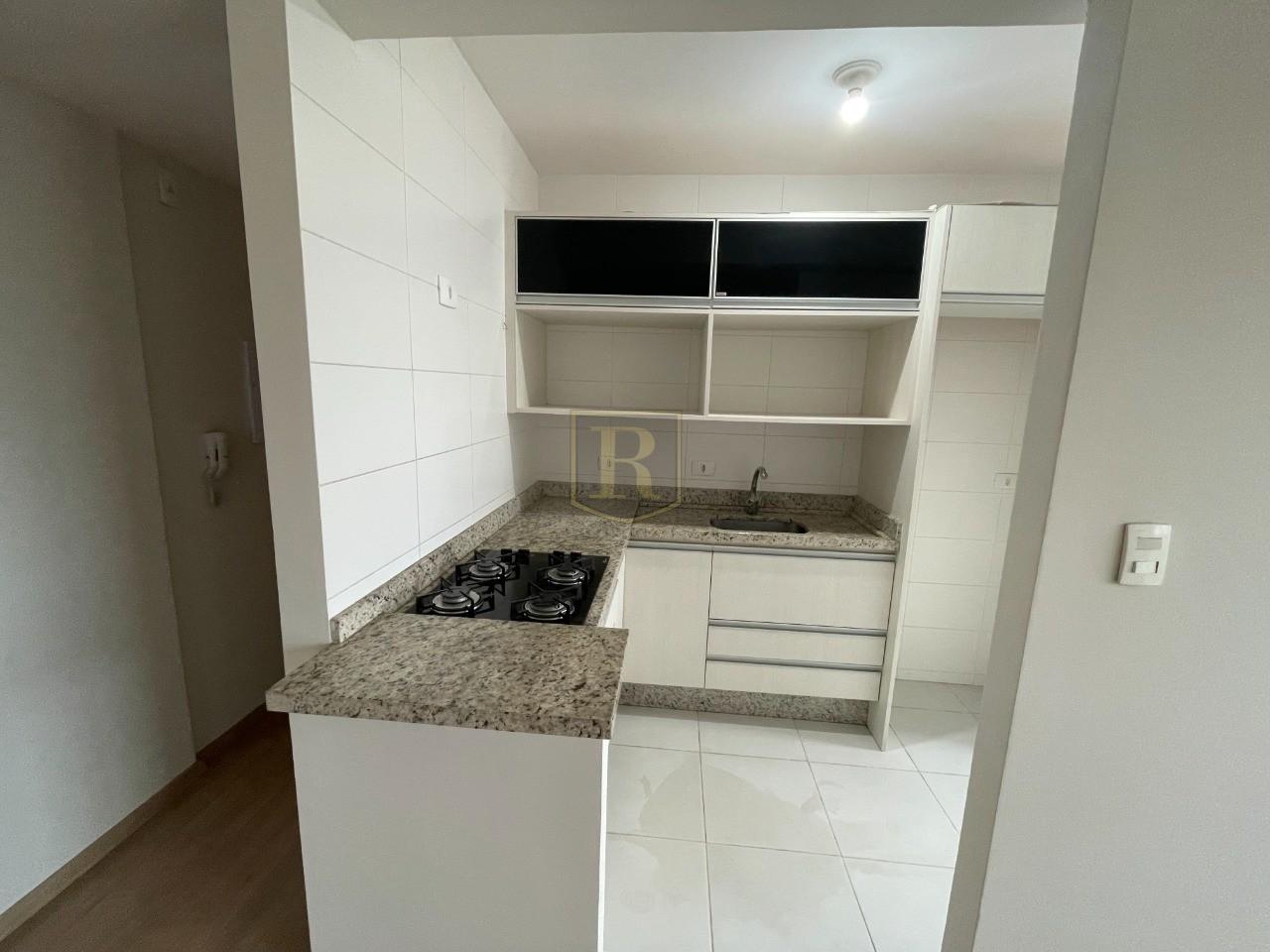 Cozinha mobiliada com Cooktop