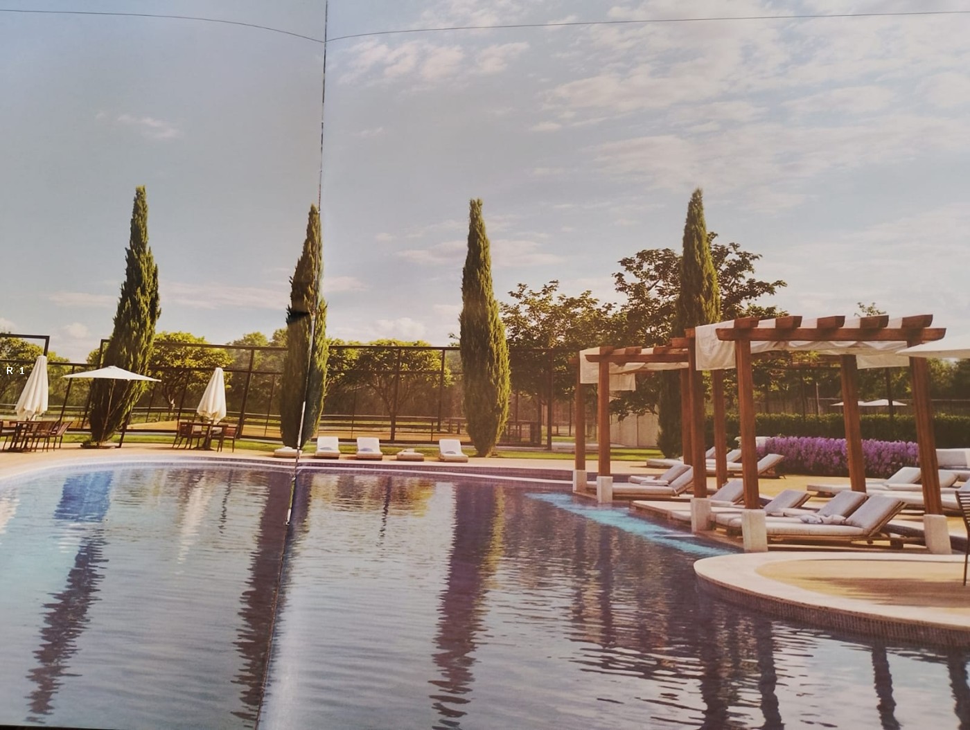 PISCINA DE 350m-2 SPAS