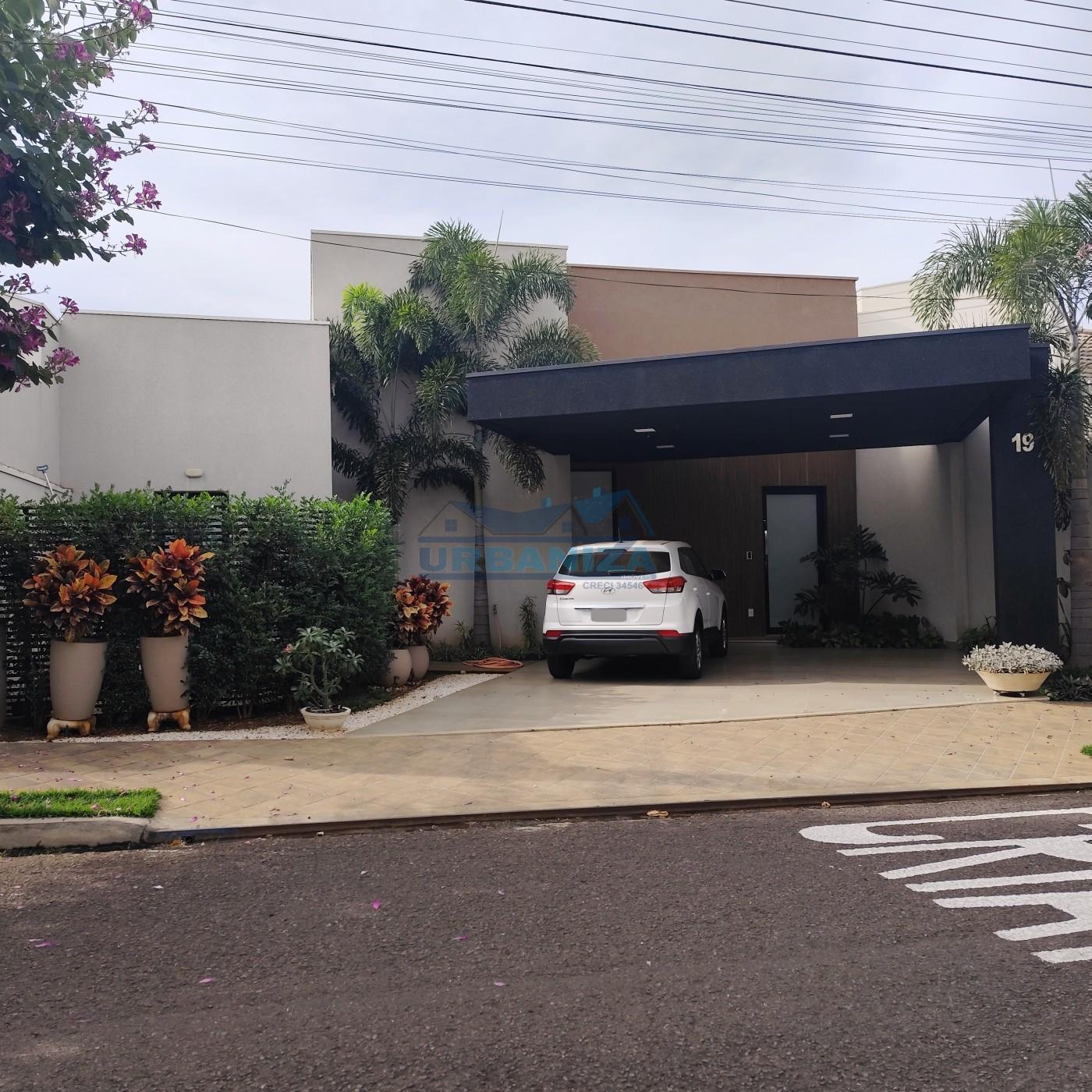 Casa em Condomínio