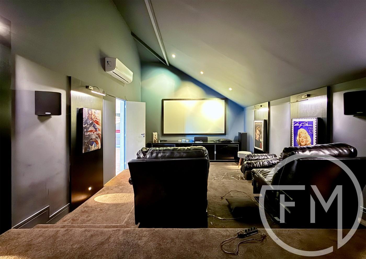 Cinema da casa  venda no Del Lago