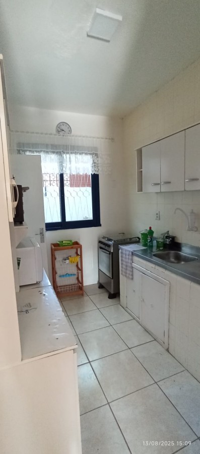 Apartamento para Loca��o, em Cachoeira do Sul, bairro Centro, 2 dormit�rios, 2 banheiros, 1 vaga