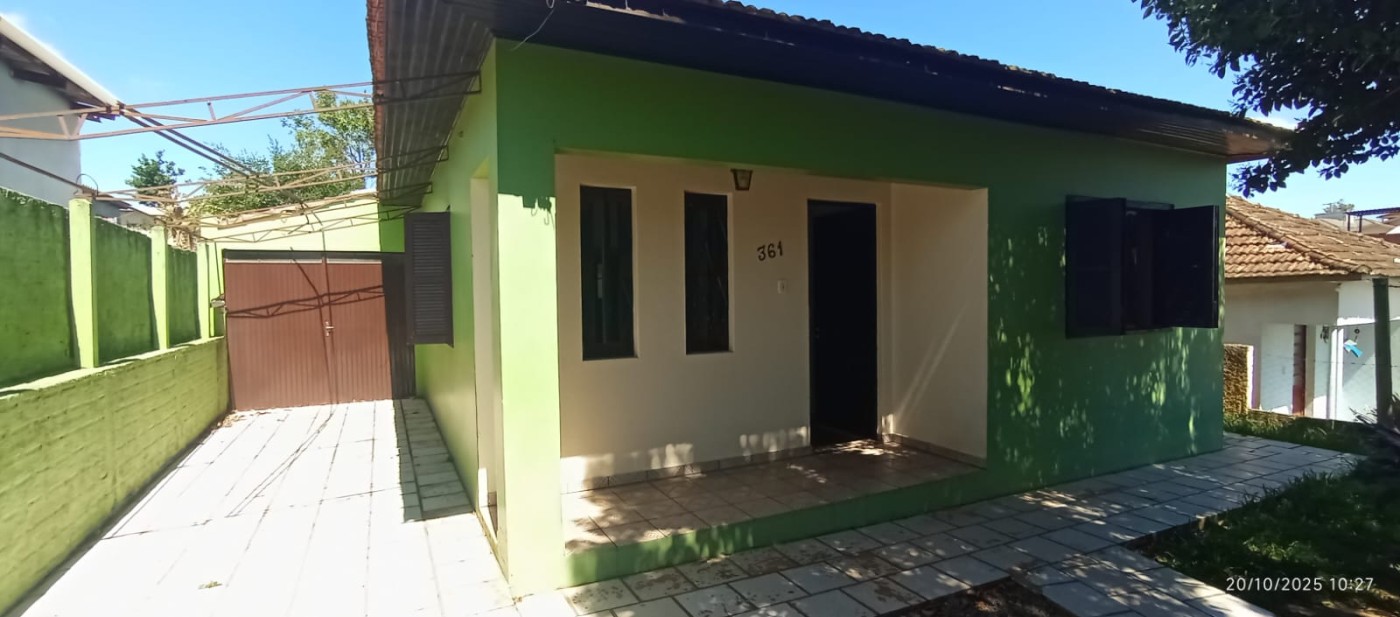 Casa para Venda, em Cachoeira do Sul, bairro PONCHE VERDE, 3 dormit�rios, 1 banheiro, 3 vagas