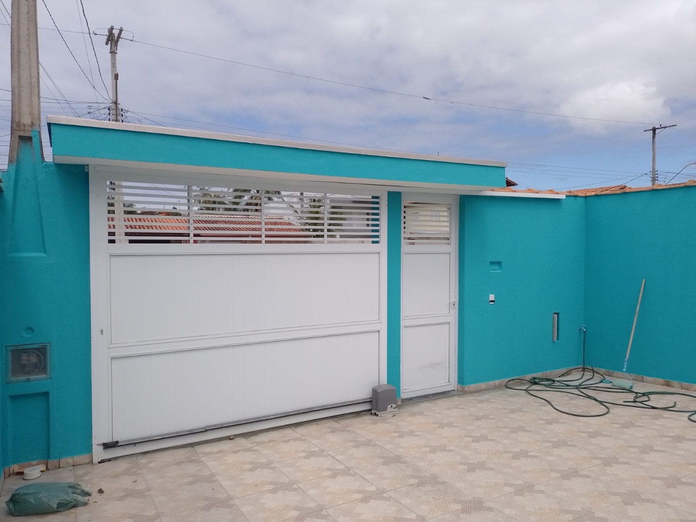 Port�o casa