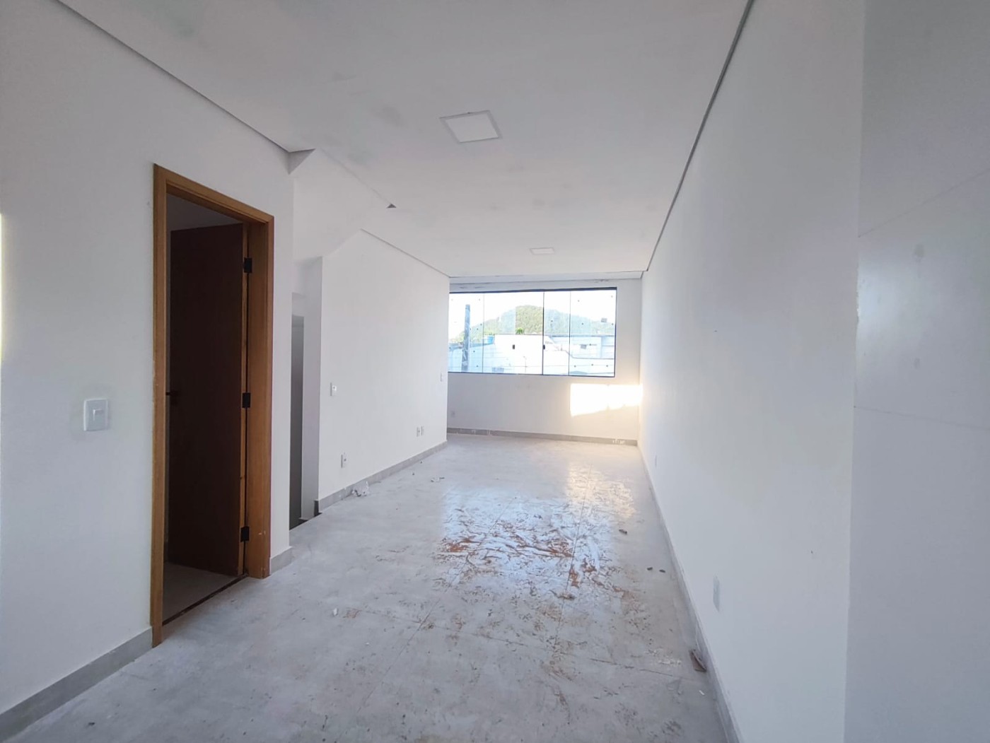 SALA E COZINHA EM CONCEITO ABERTO