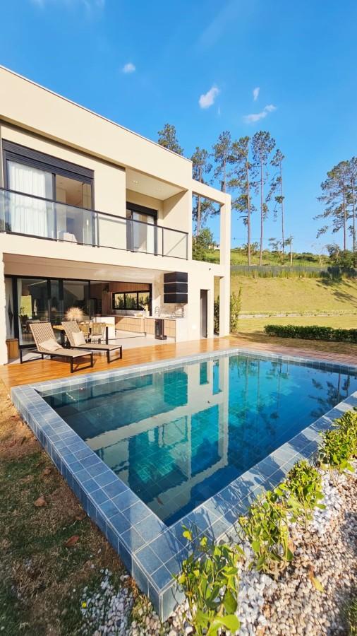Casa para Venda, em S�o Roque, bairro Darcy Penteado, 4 dormit�rios, 5 banheiros, 4 su�tes, 3 vagas