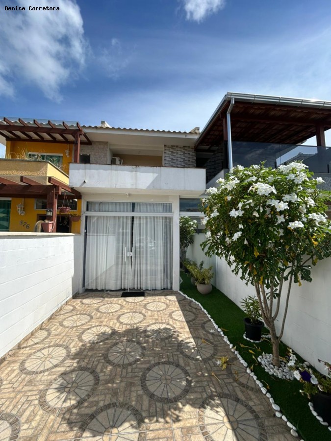 Casa para Venda - Florian�polis, Ingleses, 2 dormit&oacute;rios, 3 banheiros, 2 vagas