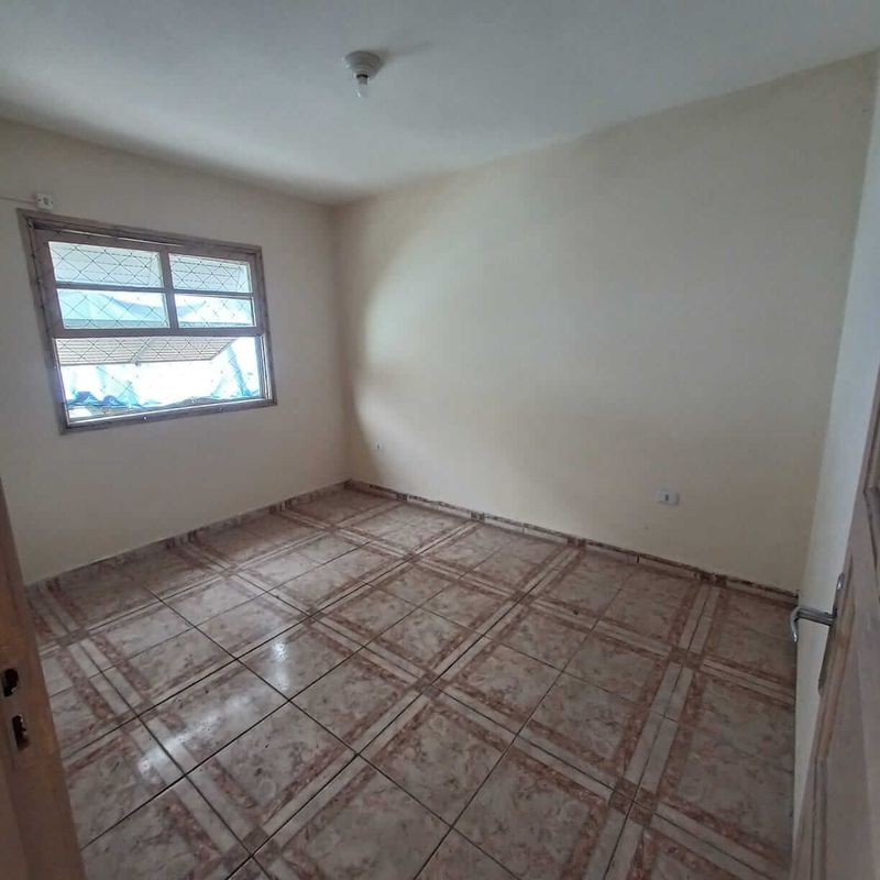 Sobreposta-terrea-em-S�o-vicente-dormitorio-casal