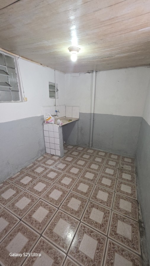 Casa T�rrea para Loca��o, em S�o Paulo, bairro Sapopemba, 1 dormit�rio, 1 banheiro