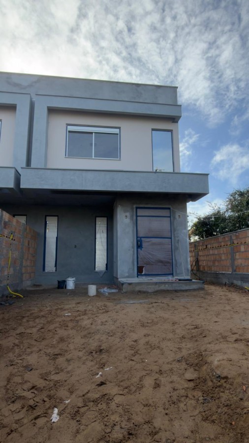 Casa para Venda, em Florian�polis, bairro Campeche, 2 dormit�rios, 3 banheiros, 2 su�tes, 1 vaga