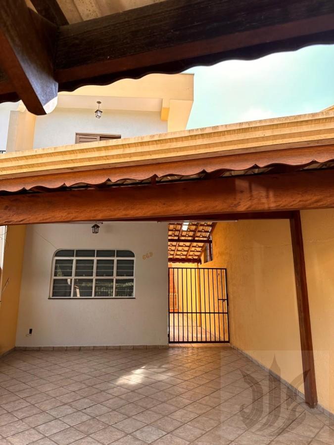Casa para Venda, em S�o Roque, bairro Jardim Villa�a, 2 dormit�rios, 1 banheiro, 2 vagas