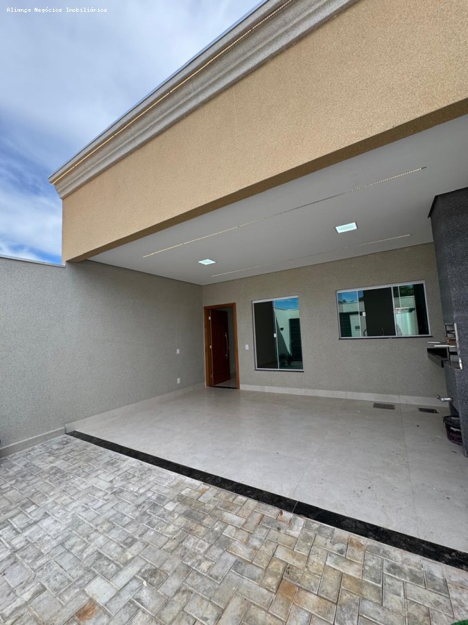Casa para Venda, em Palmas, bairro Plano Diretor Sul, 3 dormit�rios, 2 banheiros, 1 su�te, 2 vagas
