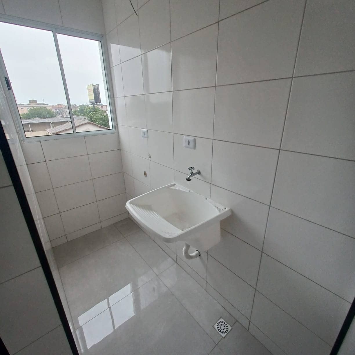 lavanderia-apartamento-2-quartos-com-suite-S�o-Vicente-esplanda-dos-barreiros