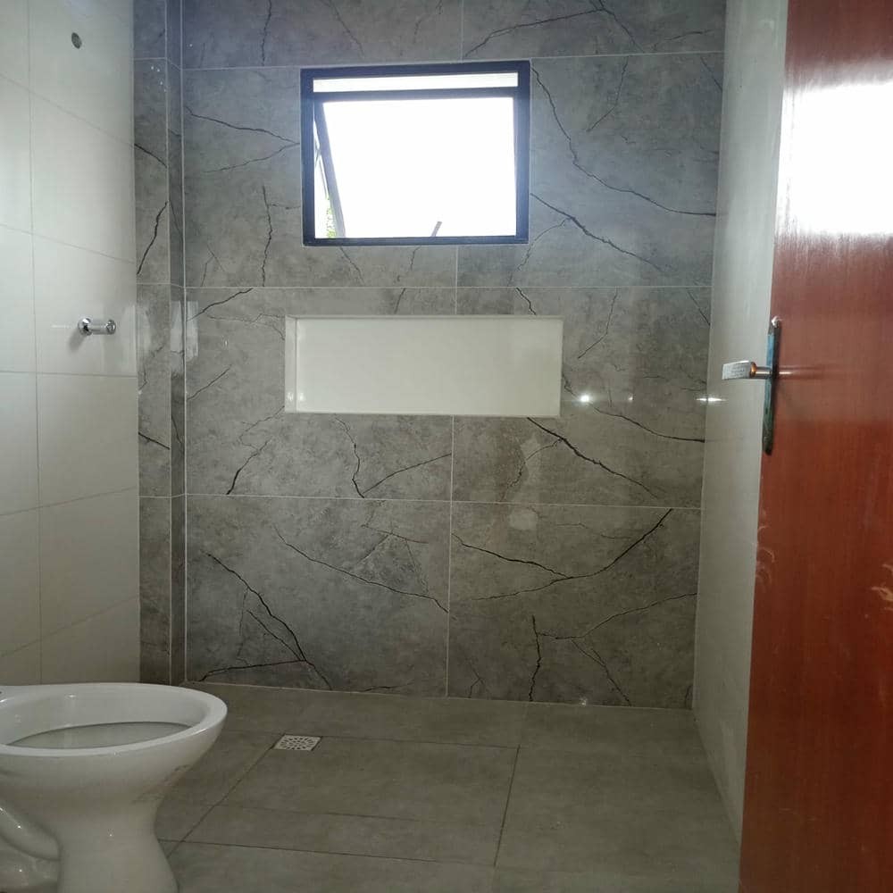 banheiro-suite-apartamento-2-quartos-com-suite-beira-mar-sao-vicente