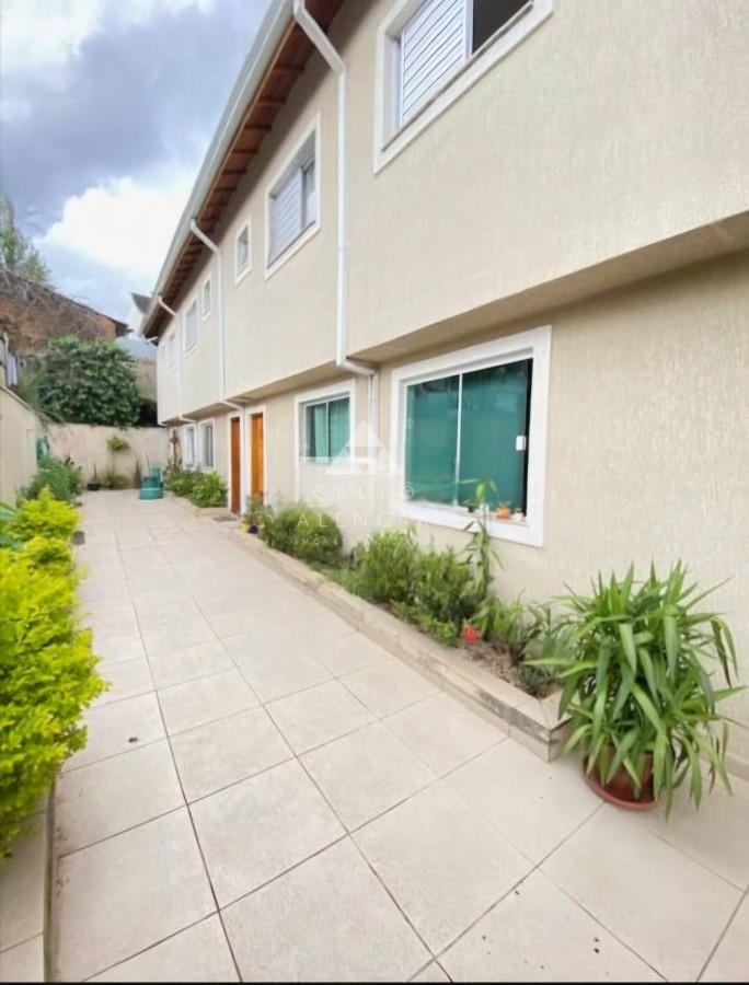 Casa em Condom�nio