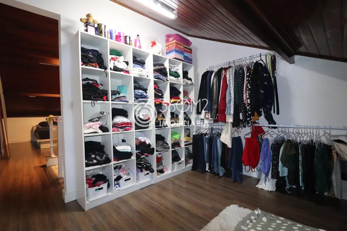 Quarto_03 Closet