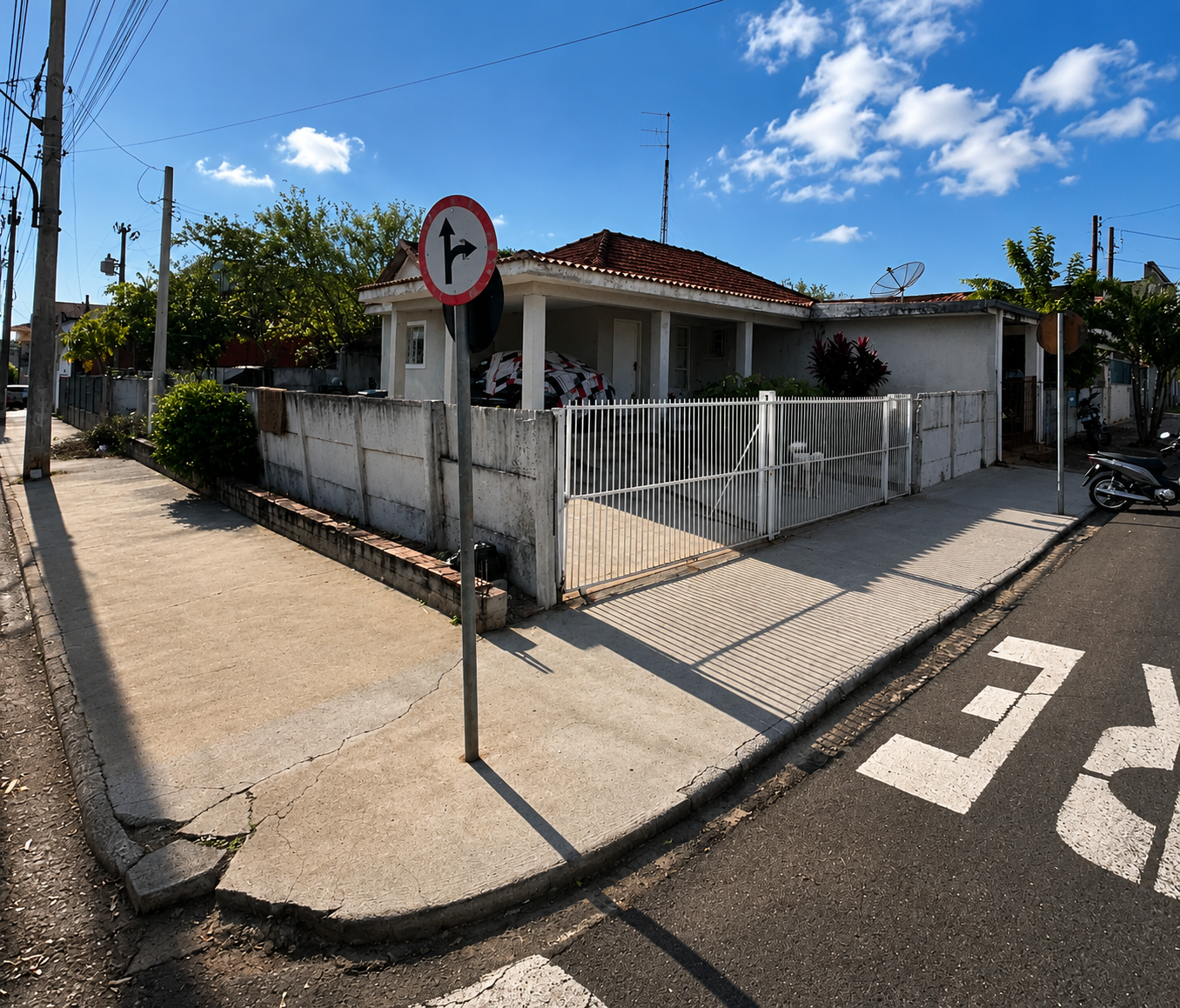 Casa para Venda, em Ibir�, bairro Centro, 5 dormit�rios, 3 banheiros, 2 vagas