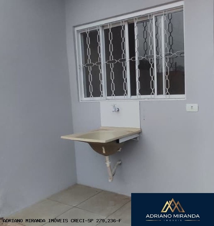 AREA SERVI�O