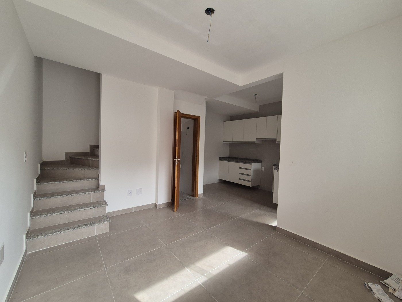 Sobrado para Loca��o, em Santo Andr�, bairro Vila Gilda, 3 banheiros, 2 su�tes, 2 vagas