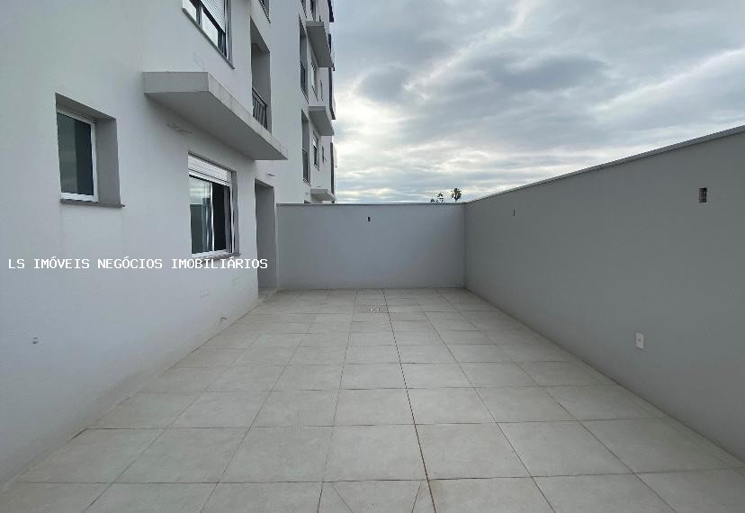 Patio exclusivo do apartamento