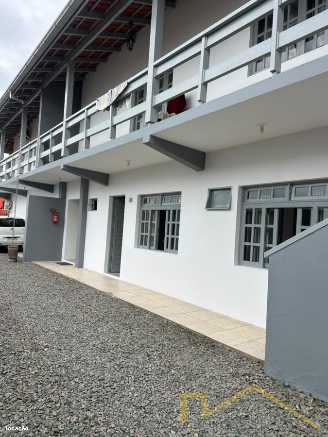 Aluguel Anual para Loca��o em Balne�rio Pi�arras, Centro