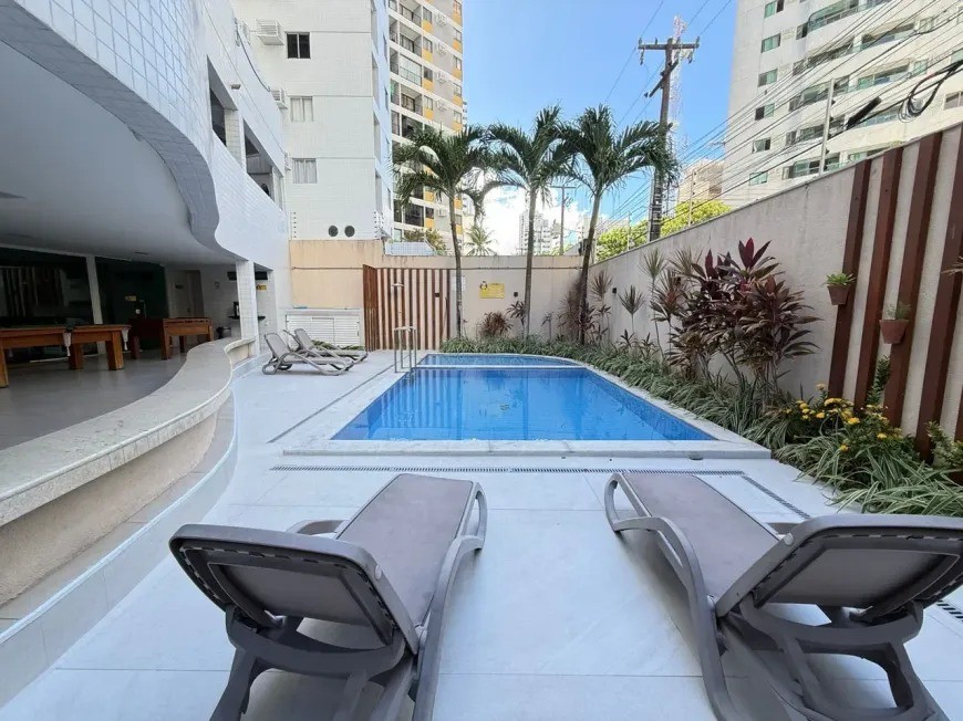Apartamento para Venda, em Recife, bairro Boa Viagem, 3 dormit�rios, 2 banheiros, 1 su�te, 2 vagas