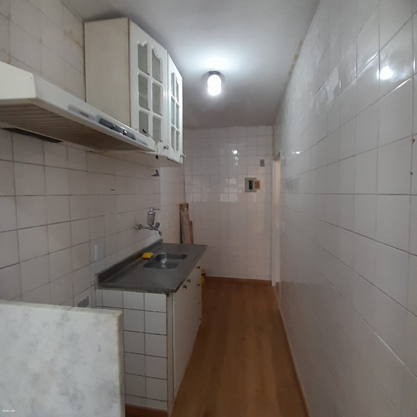 �rea de servi�o e cozinha