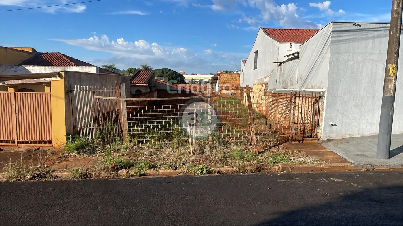 Terreno para Venda - Ourinhos, Vila Mano