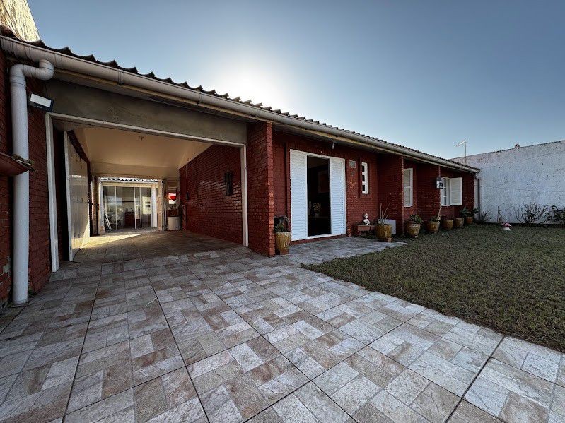 Casa para Venda em Cidreira, 
