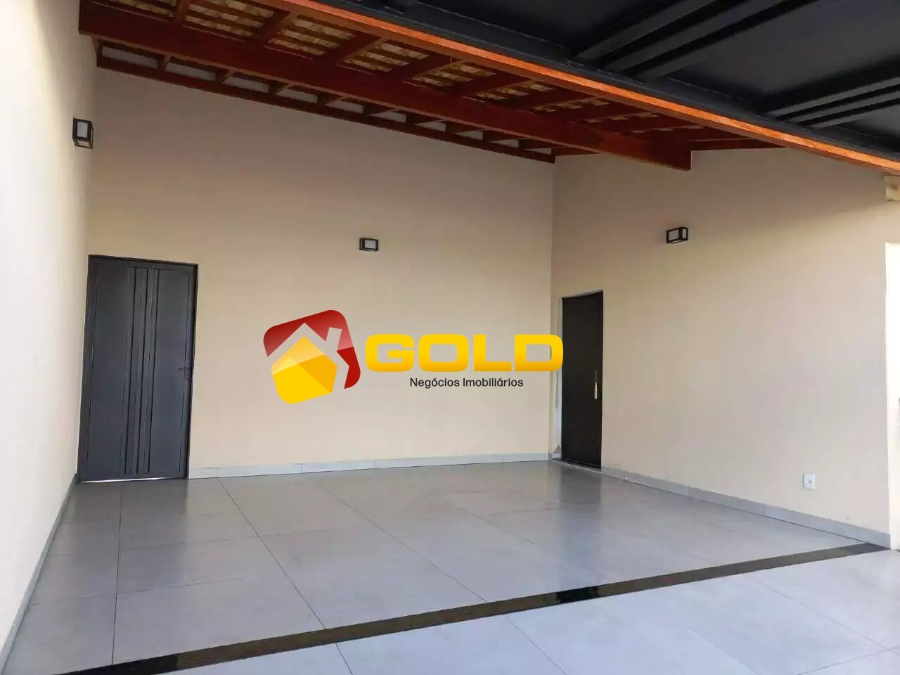 Casa para Venda, em Uberl�ndia, bairro Alto Umuarama, 3 dormit�rios, 4 banheiros, 3 su�tes, 2 vagas
