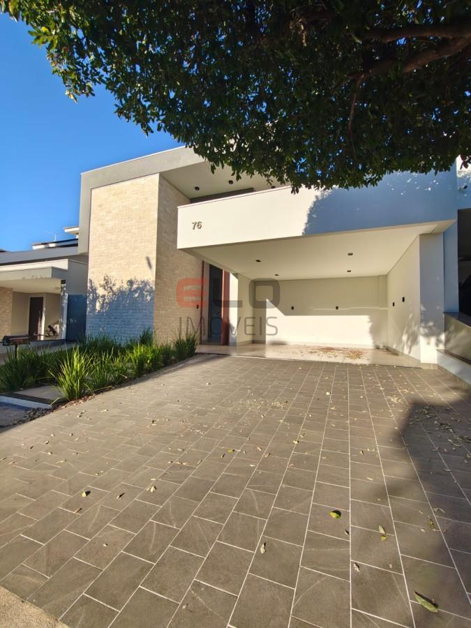 Casa em Condom�nio