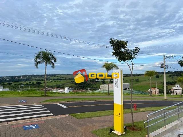Terreno em Condom�nio para Venda, em Uberl�ndia, bairro Granja Marileusa
