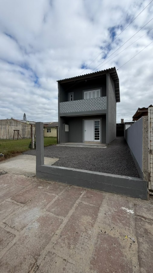 Sobrado para Venda, em Cidreira, bairro Centro, 3 dormit�rios, 3 banheiros