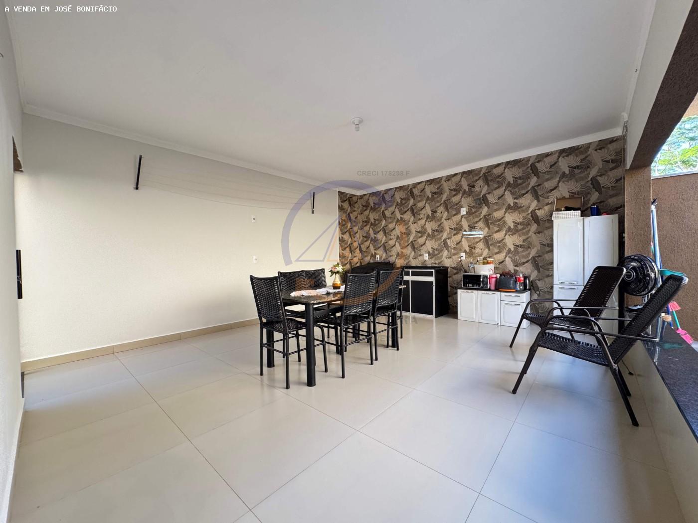 Casa a venda em José Bonifácio