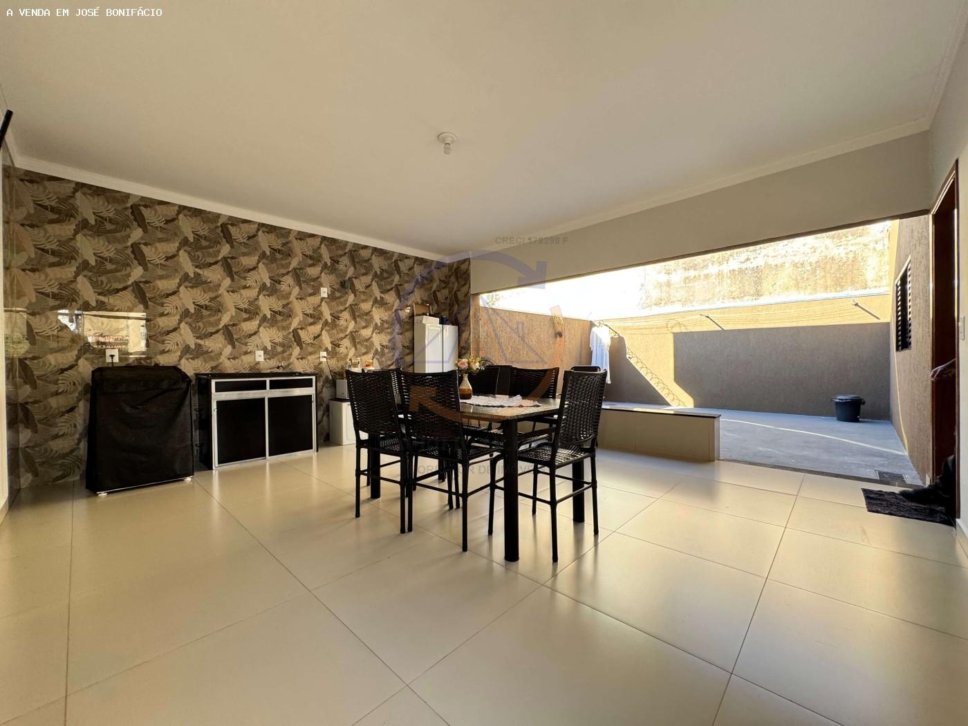 Casa a venda em José Bonifácio