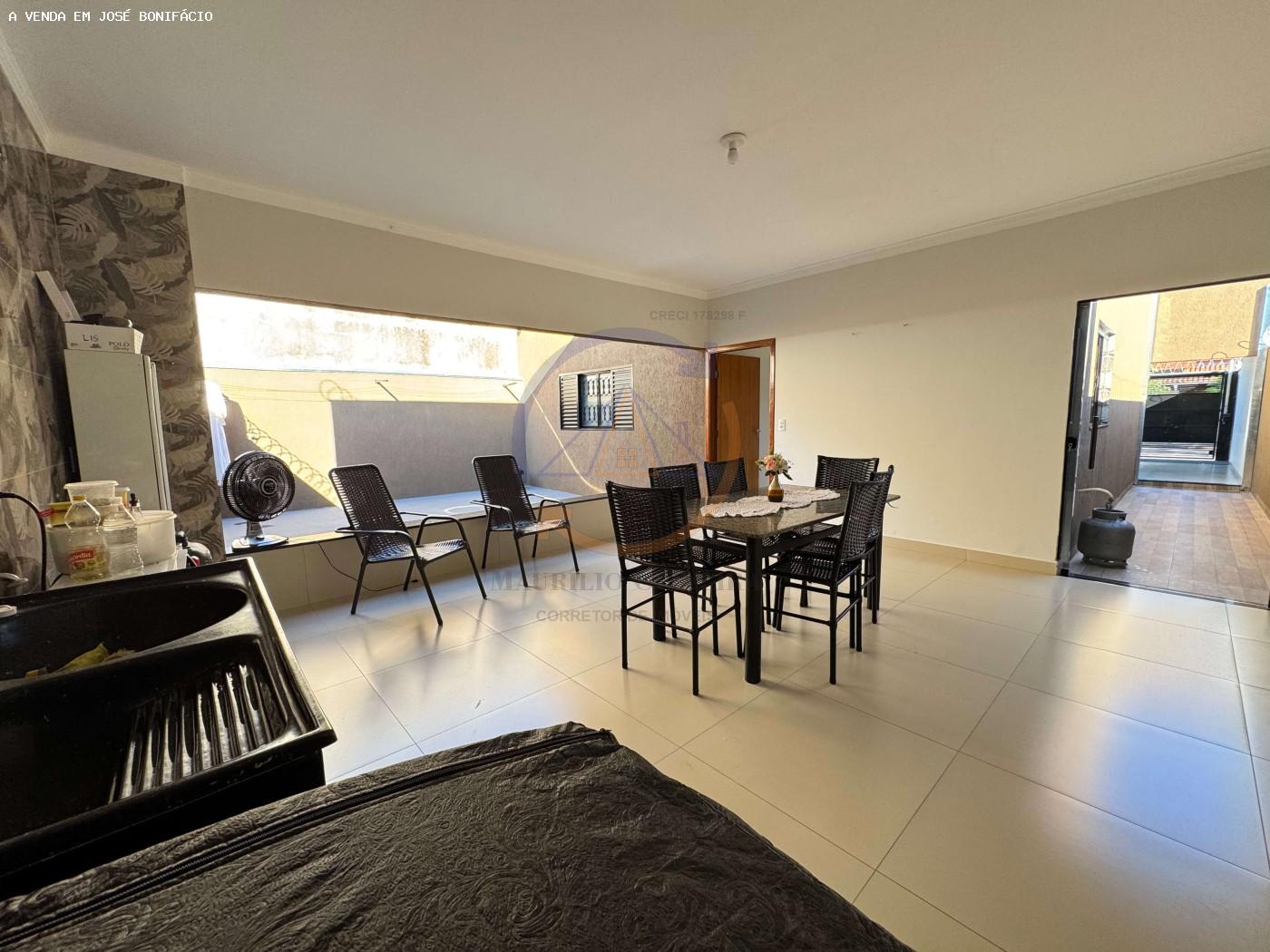 Casa a venda em José Bonifácio