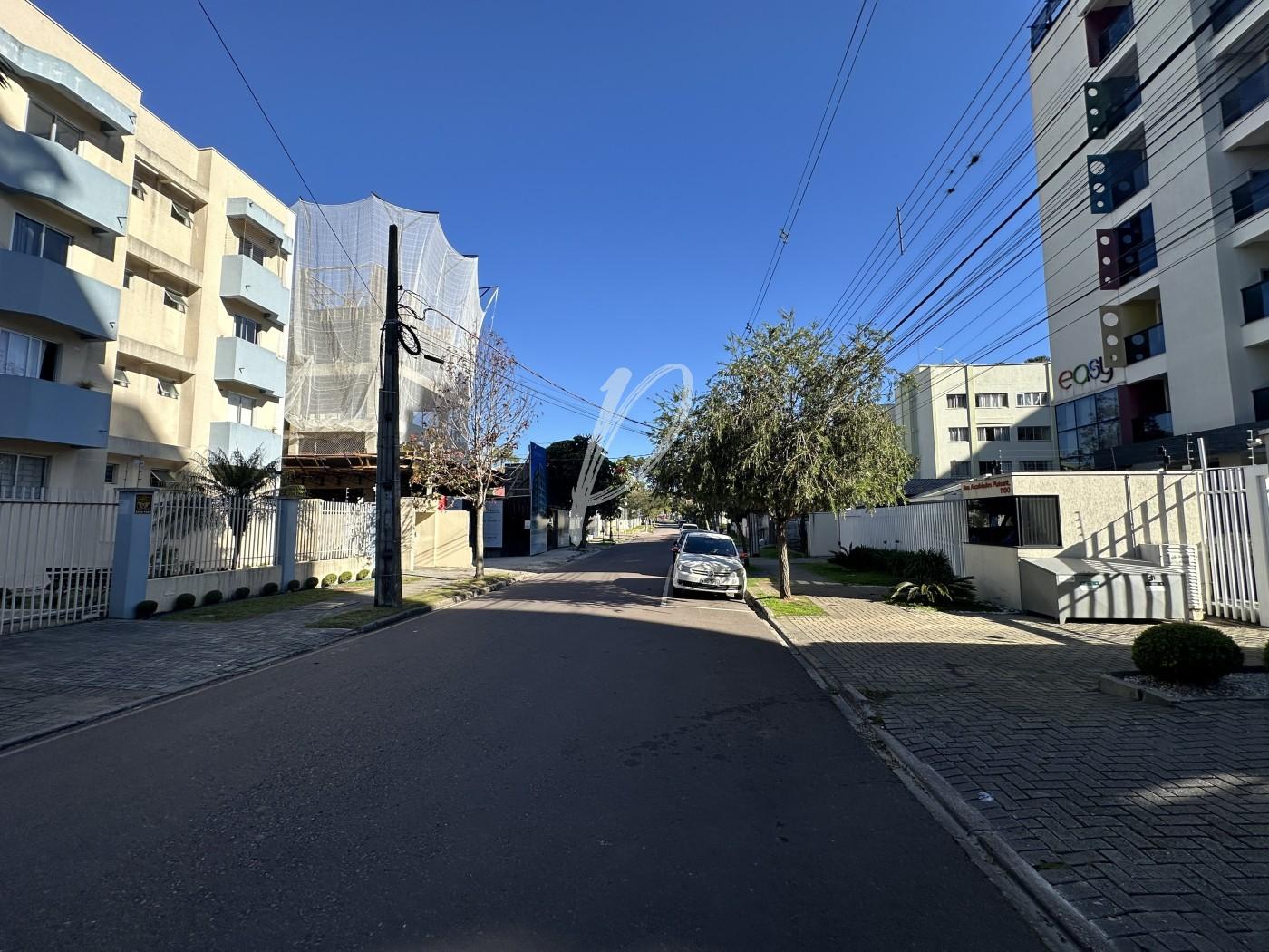 Rua da Frente ao Residencial