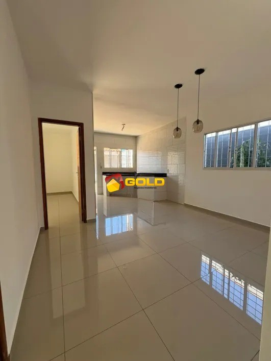 Casa para Loca��o, em Uberl�ndia, bairro Pacaembu, 3 dormit�rios, 2 banheiros, 1 su�te, 3 vagas