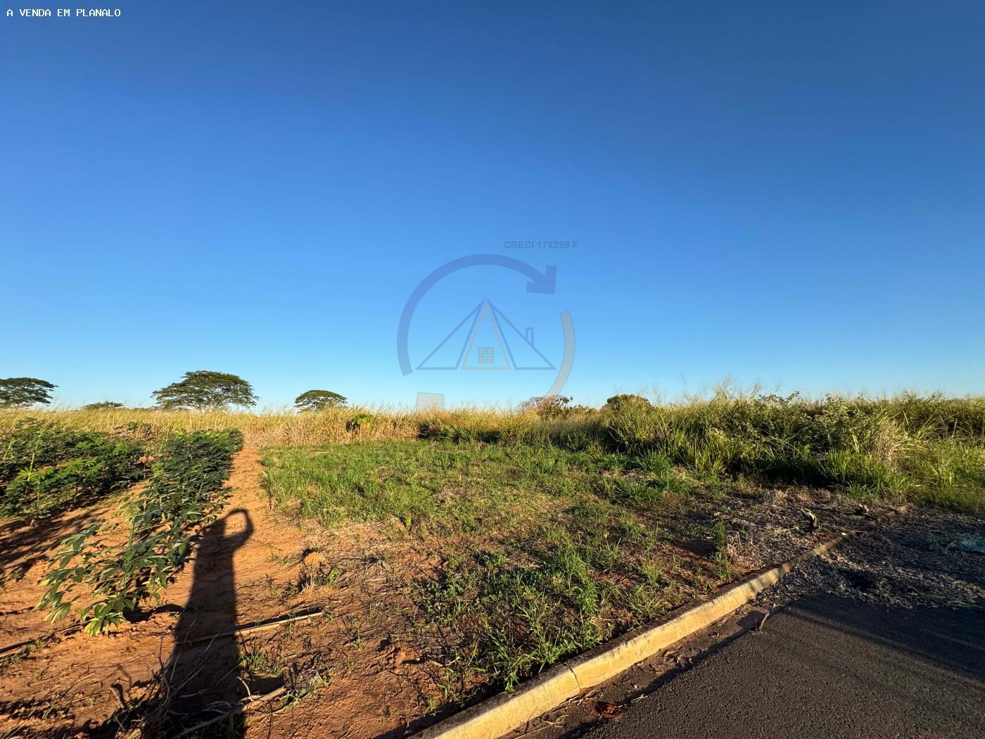 terreno a venda em Planalto