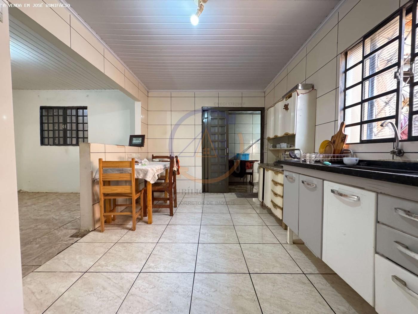 Casa a venda em Jos� Bonif�cio