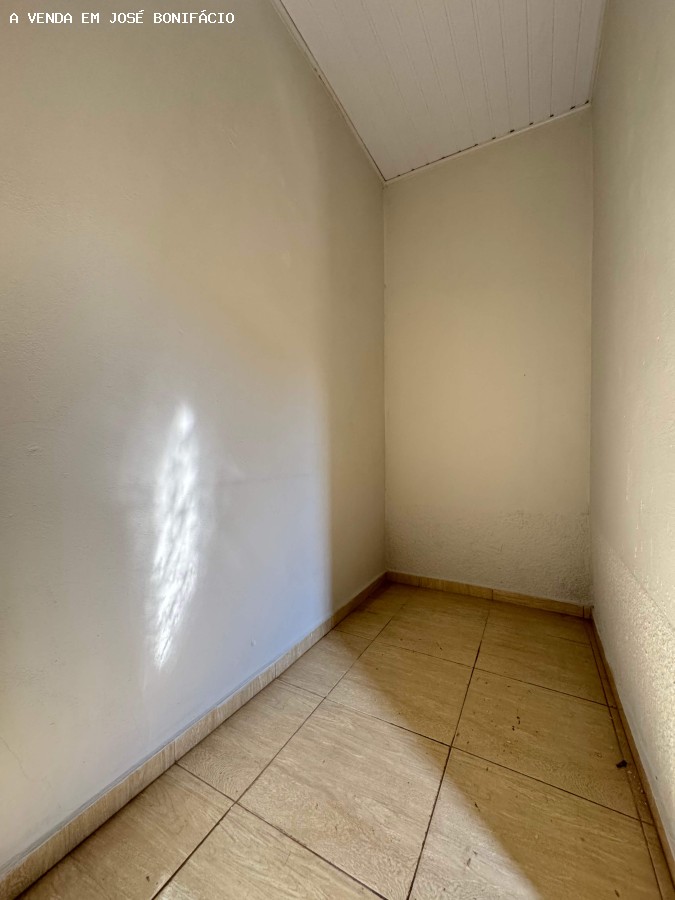 Casa a venda em Jos� Bonif�cio