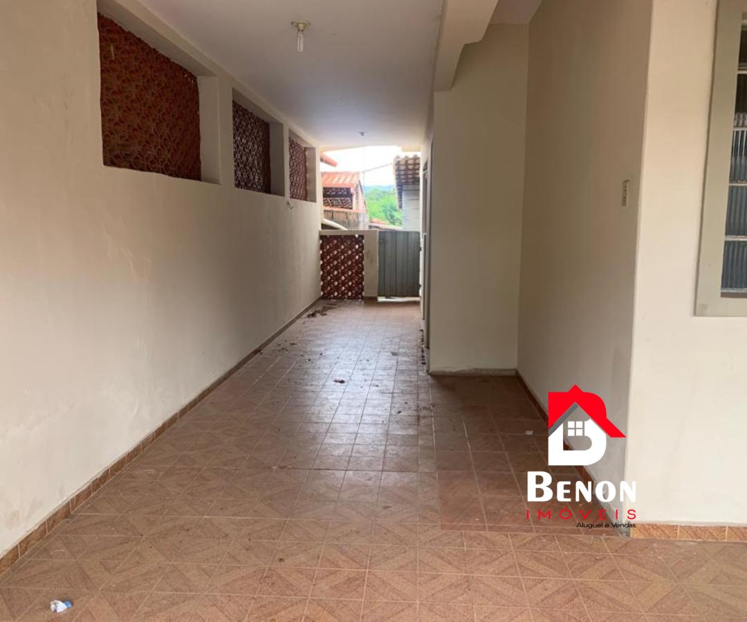 Casa para Loca��o, em Brumadinho, bairro Jota, 5 dormit�rios, 2 banheiros, 1 vaga